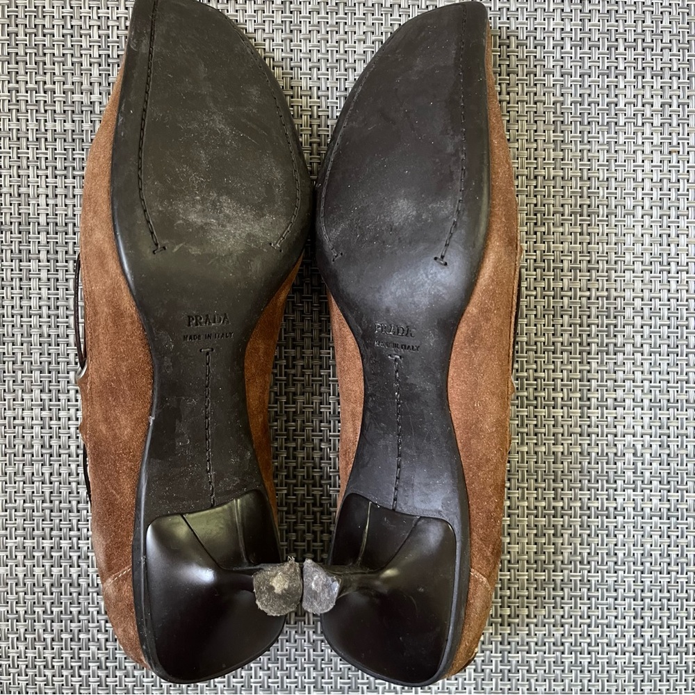 PRADA suede loafer kitten heels - Picture 3 of 4